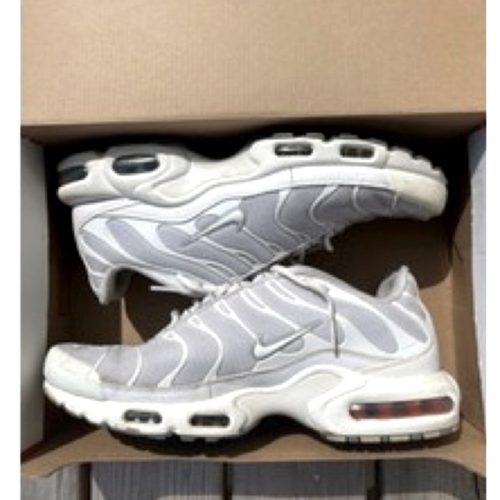 nike tn white